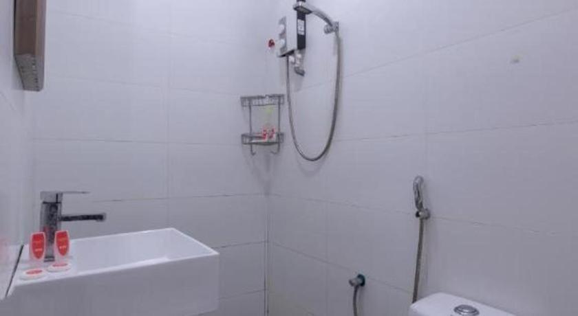 Hotel Oyo 89398 Doorbellz à Kota Kinabalu Extérieur photo